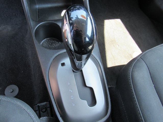 Vehicle image 26 of 40