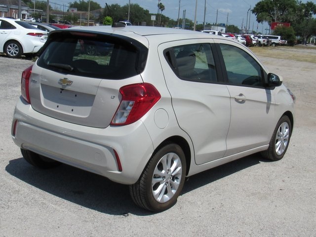 Vehicle image 9 of 40