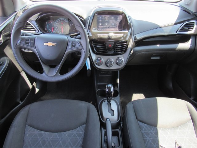 Vehicle image 20 of 40