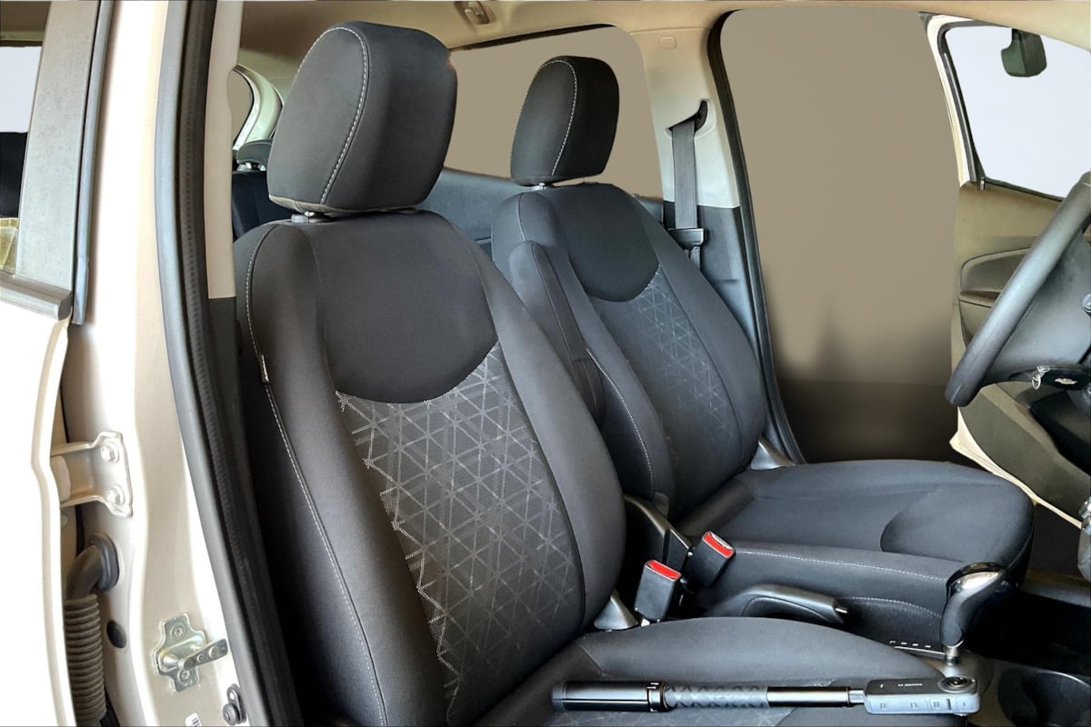 2021 Chevrolet Spark 1LT Image 10 of 33