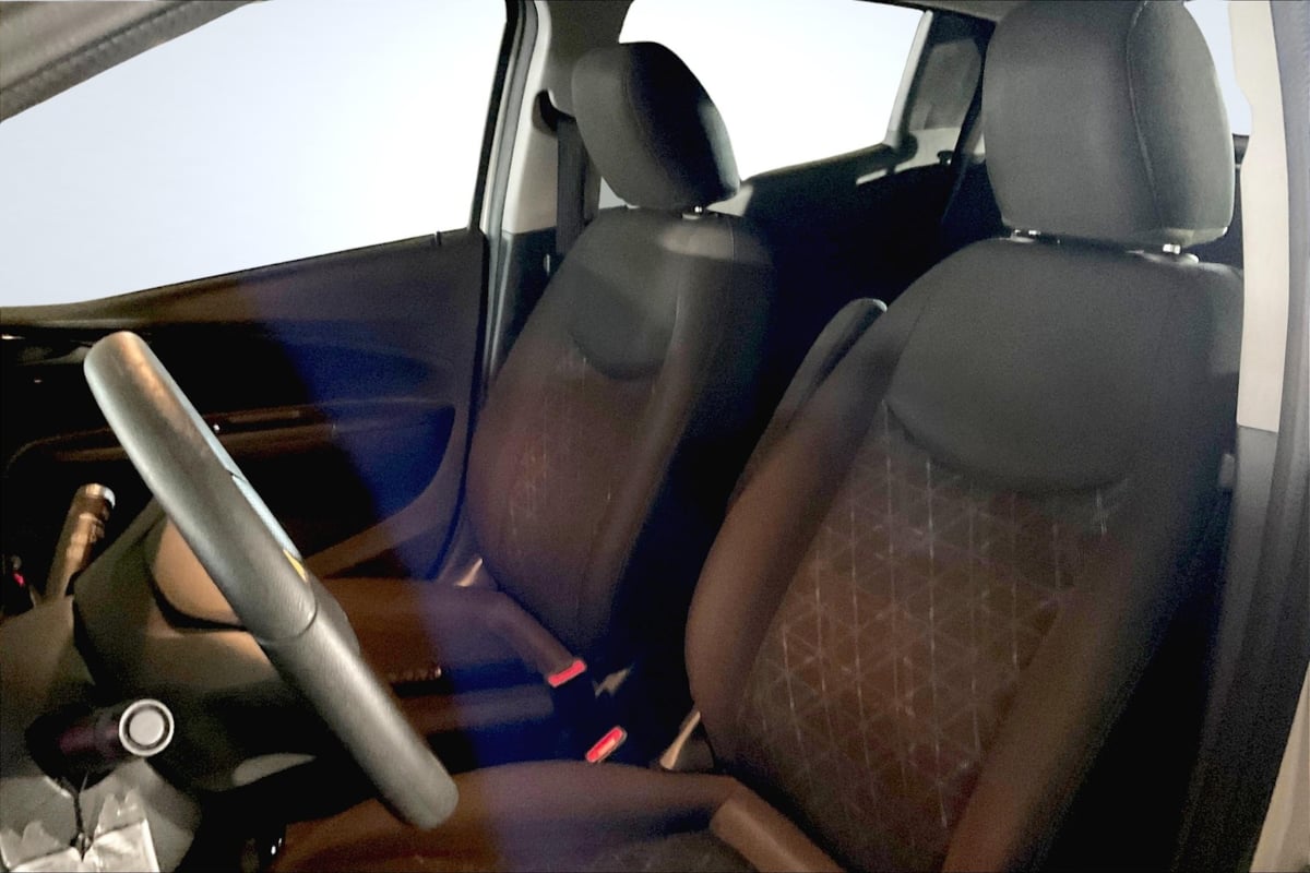 2021 Chevrolet Spark 1LT Image 11 of 33