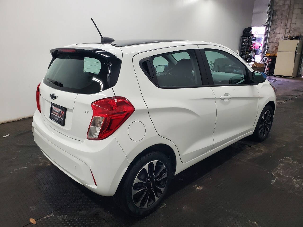2021 Chevrolet Spark 1LT Image 4 of 22