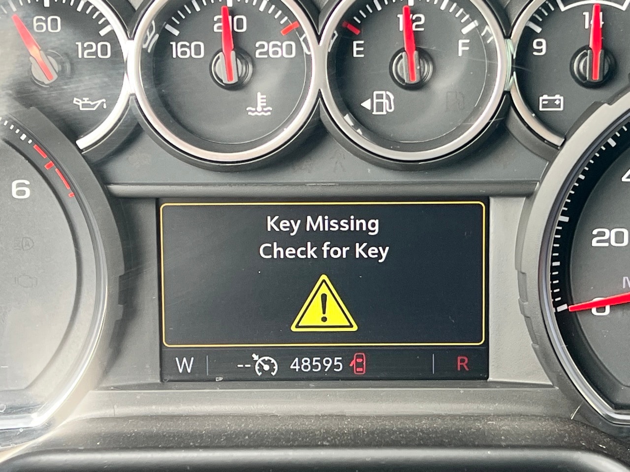 Vehicle image 21 of 33