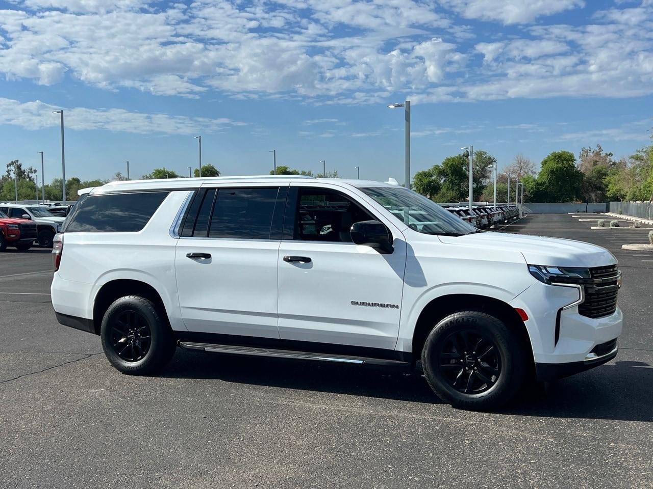 Vehicle image 4 of 33