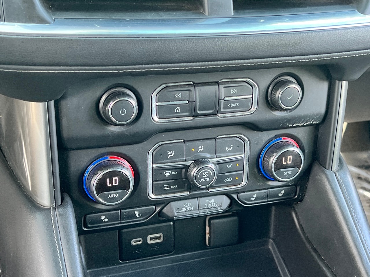 Vehicle image 33 of 33