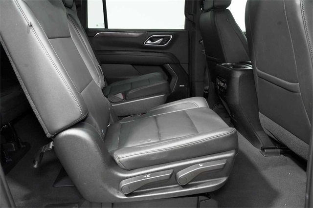 Vehicle image 11 of 32