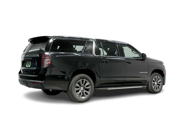 Vehicle image 4 of 32