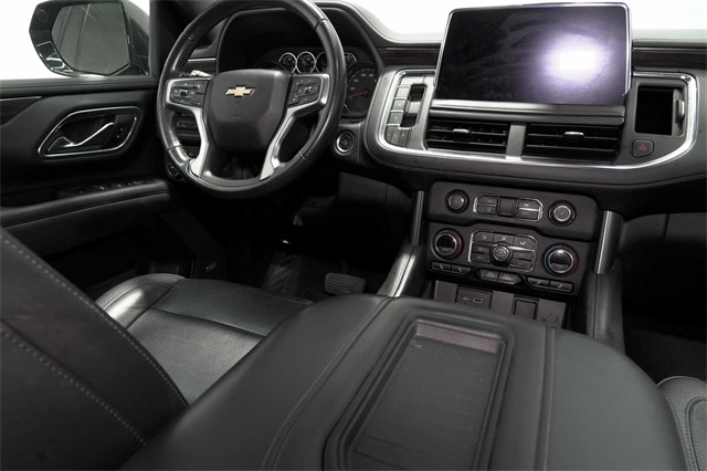 Vehicle image 16 of 32