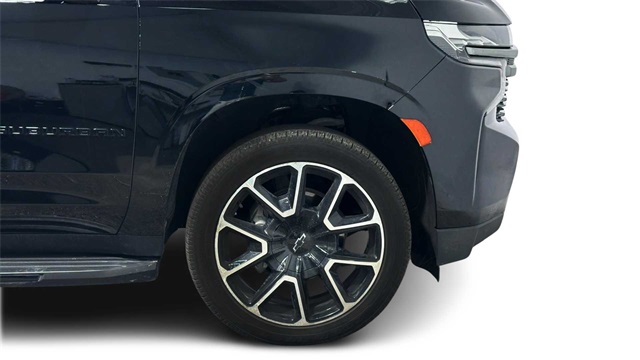 Vehicle image 8 of 34