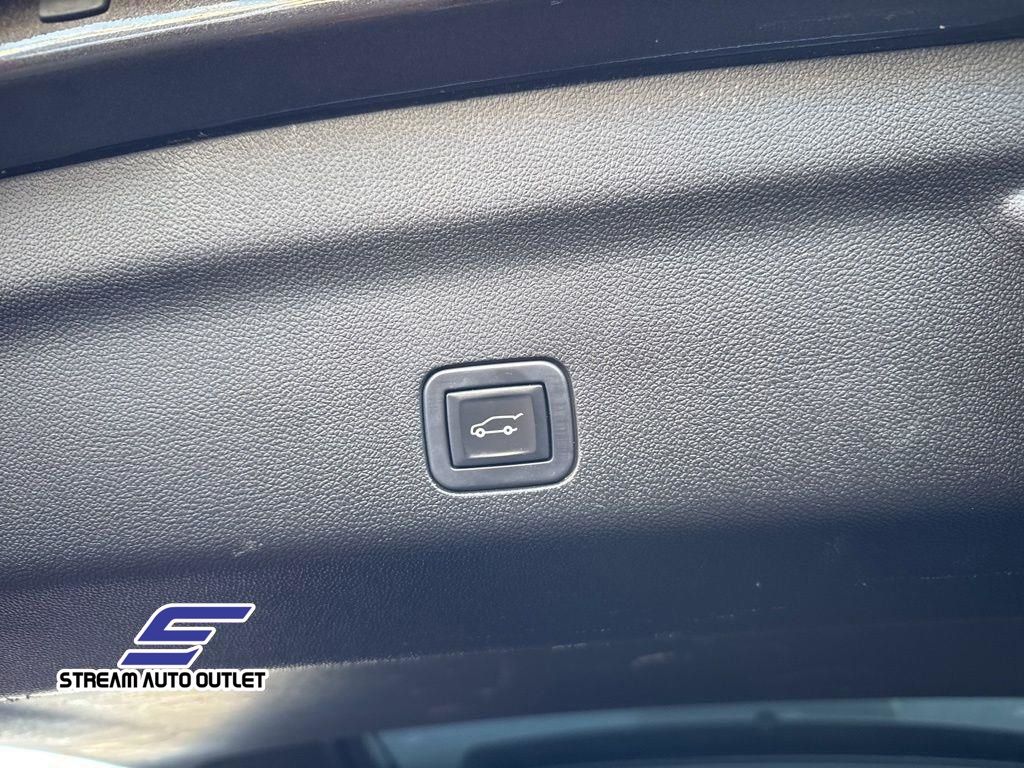 2021 Chevrolet Tahoe High Country Image 38 of 41