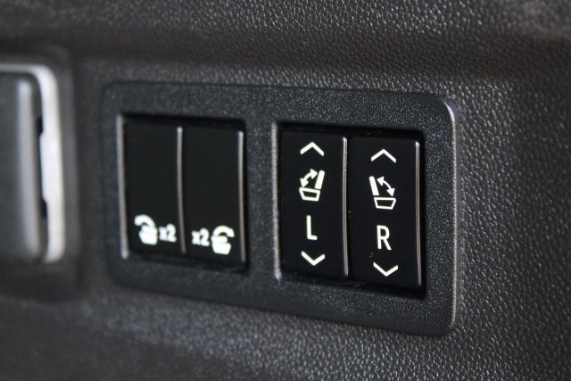 Vehicle image 49 of 55