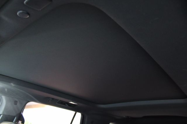 Vehicle image 27 of 55