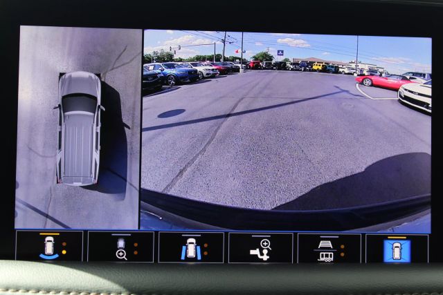Vehicle image 14 of 55