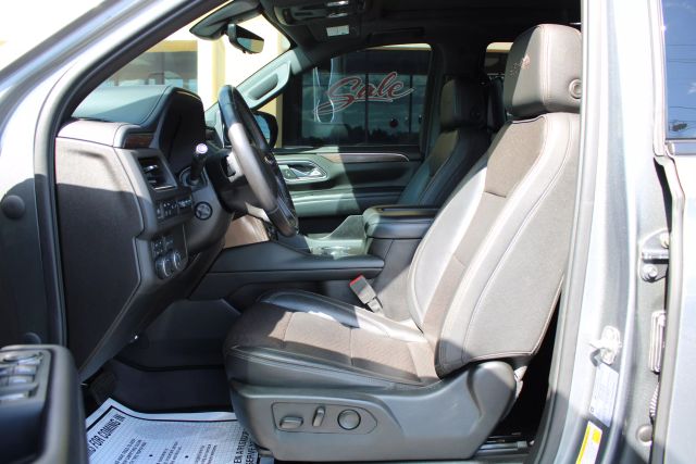 Vehicle image 10 of 55