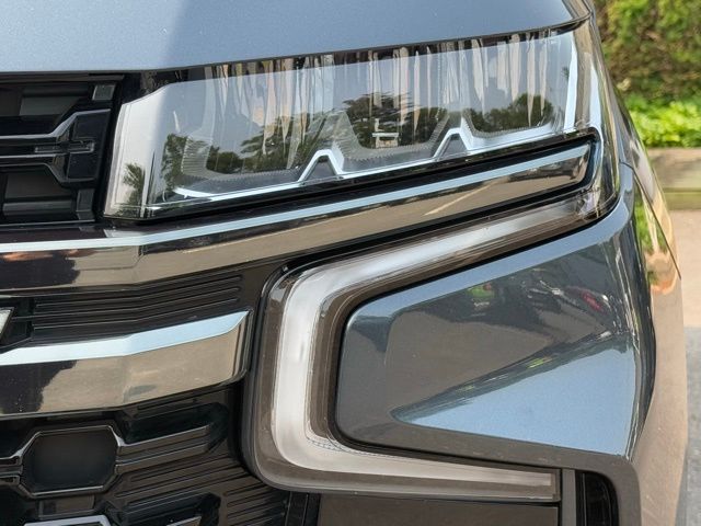 Vehicle image 15 of 55