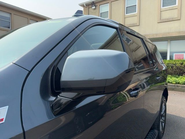 Vehicle image 19 of 55