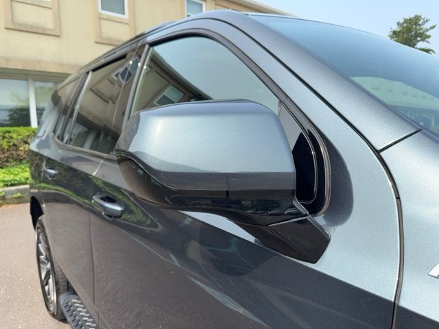 Vehicle image 18 of 55
