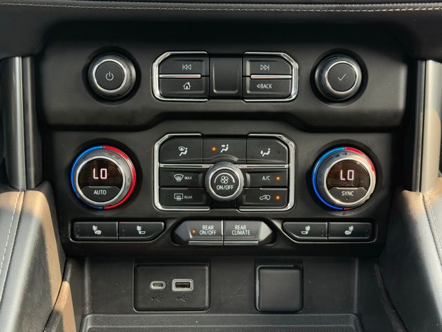 Vehicle image 43 of 55