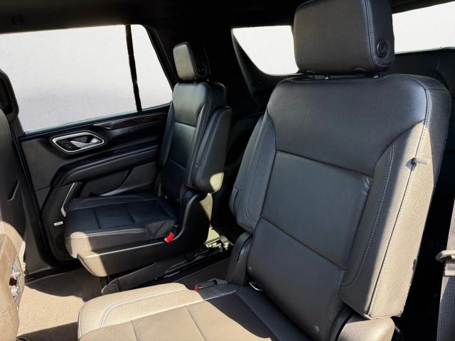 2021 Chevrolet Tahoe Z71 Image 13 of 35