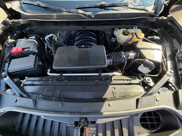 2021 Chevrolet Tahoe Z71 Image 7 of 35