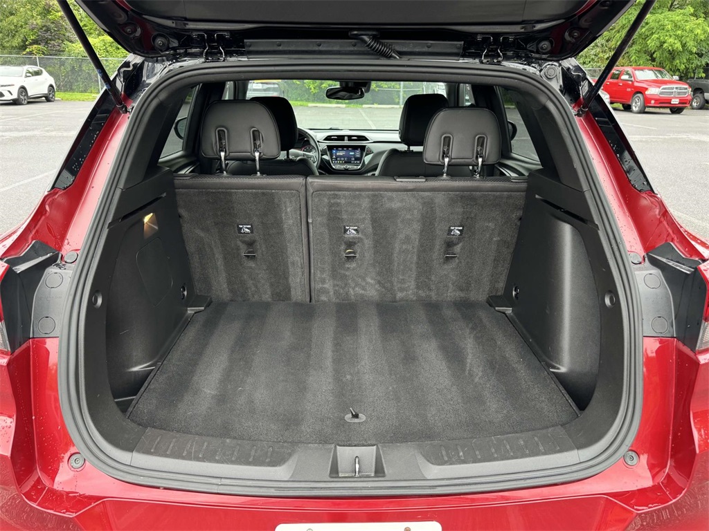Vehicle image 8 of 30