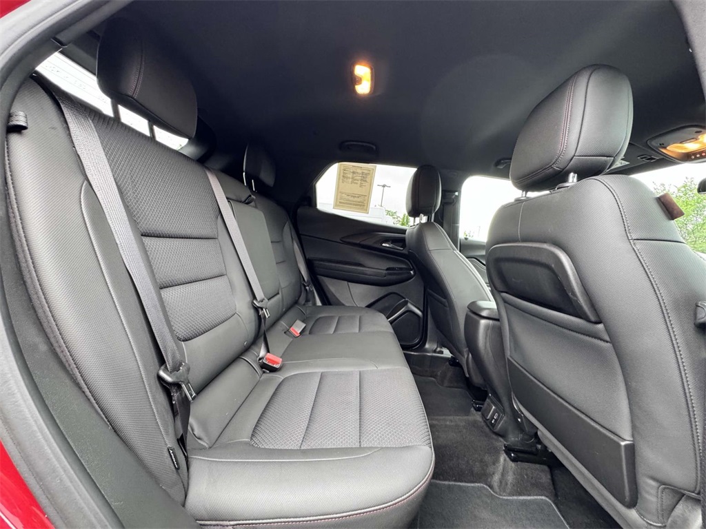 Vehicle image 9 of 30