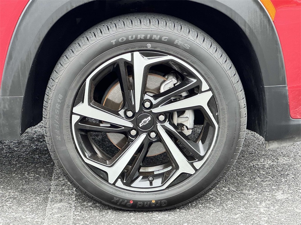 Vehicle image 7 of 30