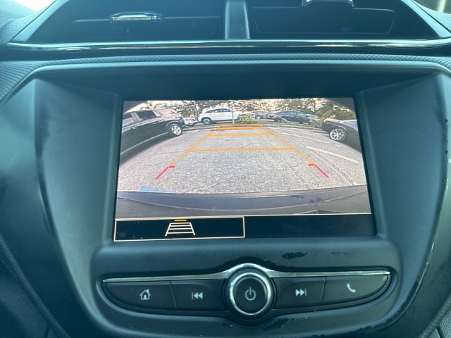 Vehicle image 16 of 20