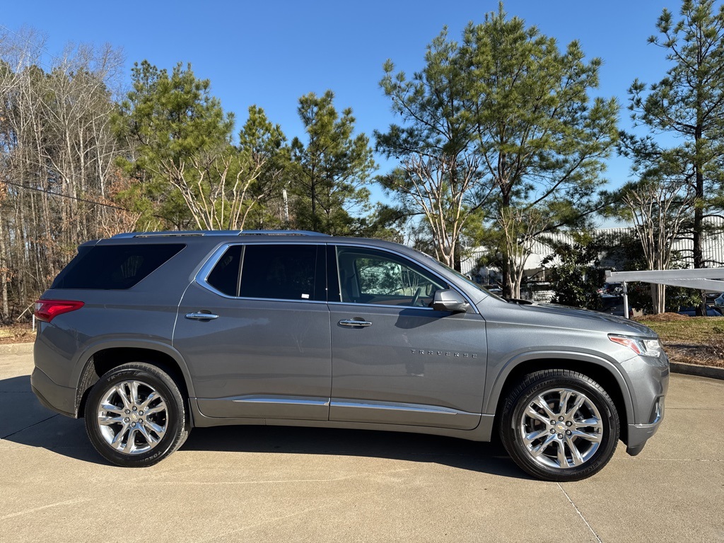 Vehicle image 5 of 42