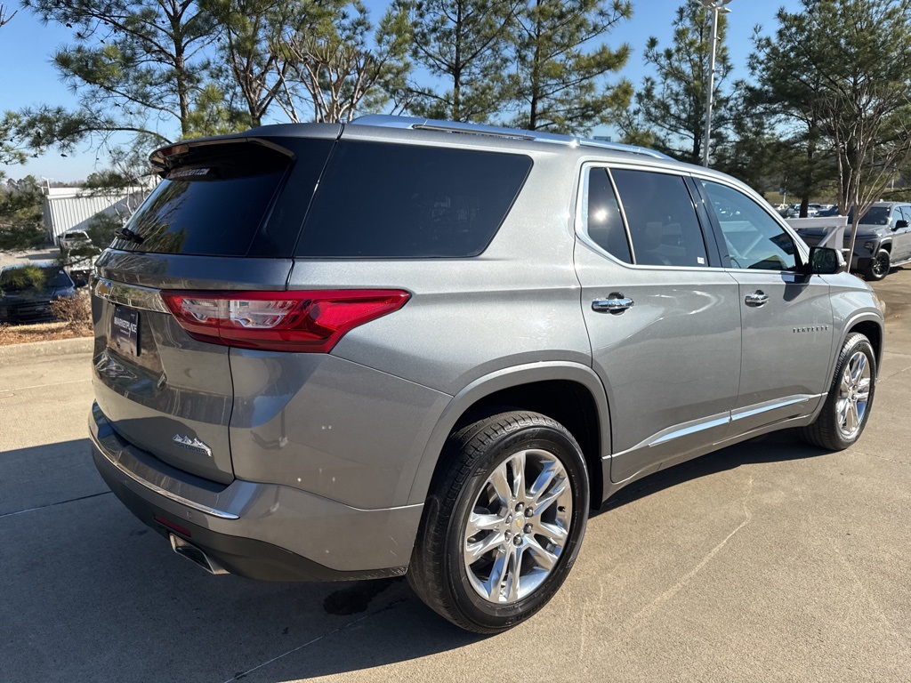 Vehicle image 6 of 42