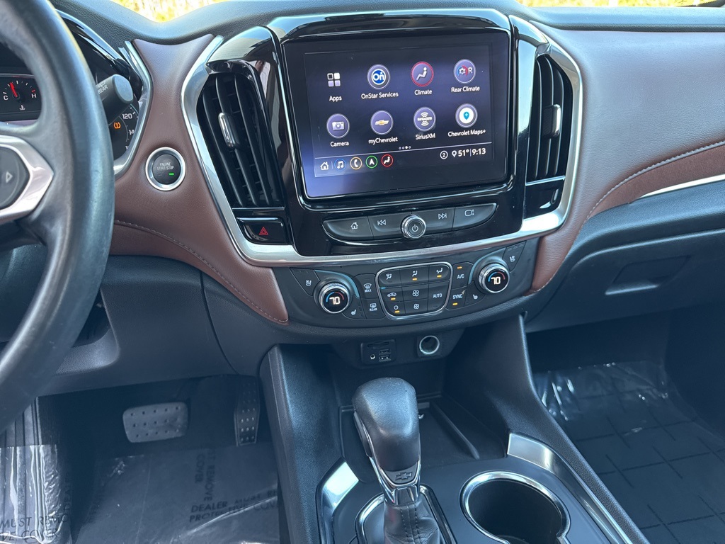 Vehicle image 26 of 42
