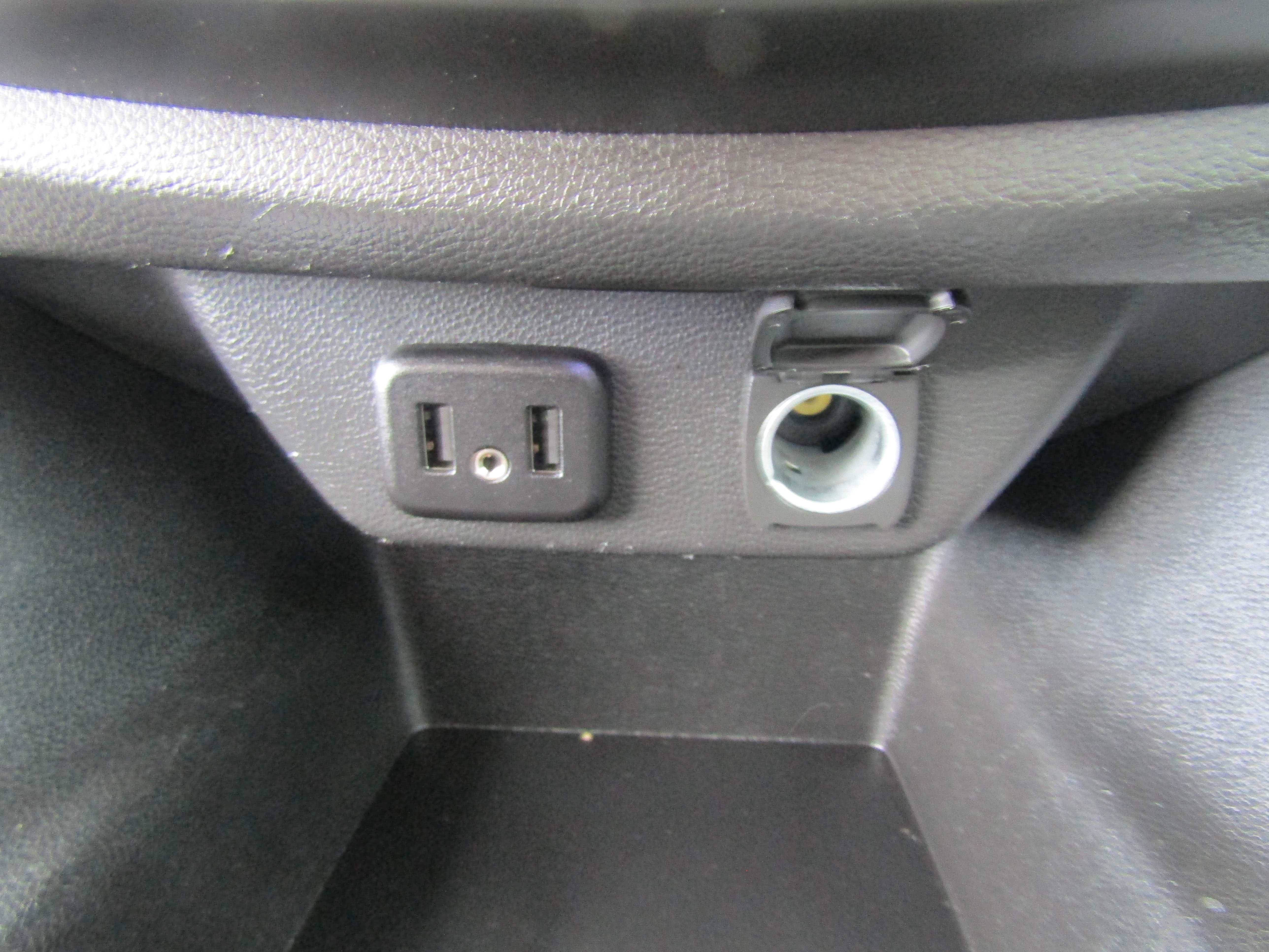 2021 Chevrolet Traverse LS Image 16 of 19