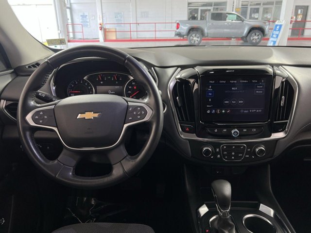Vehicle image 20 of 30