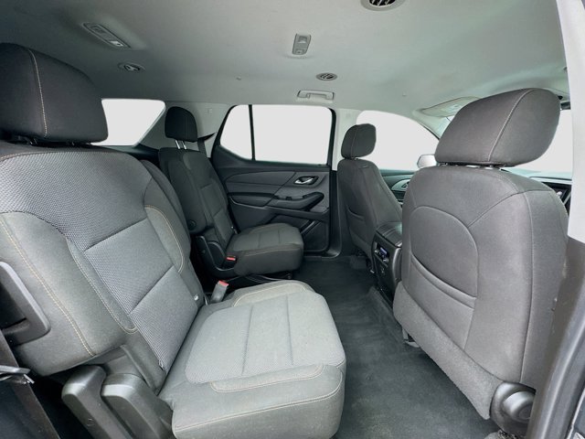 Vehicle image 19 of 20