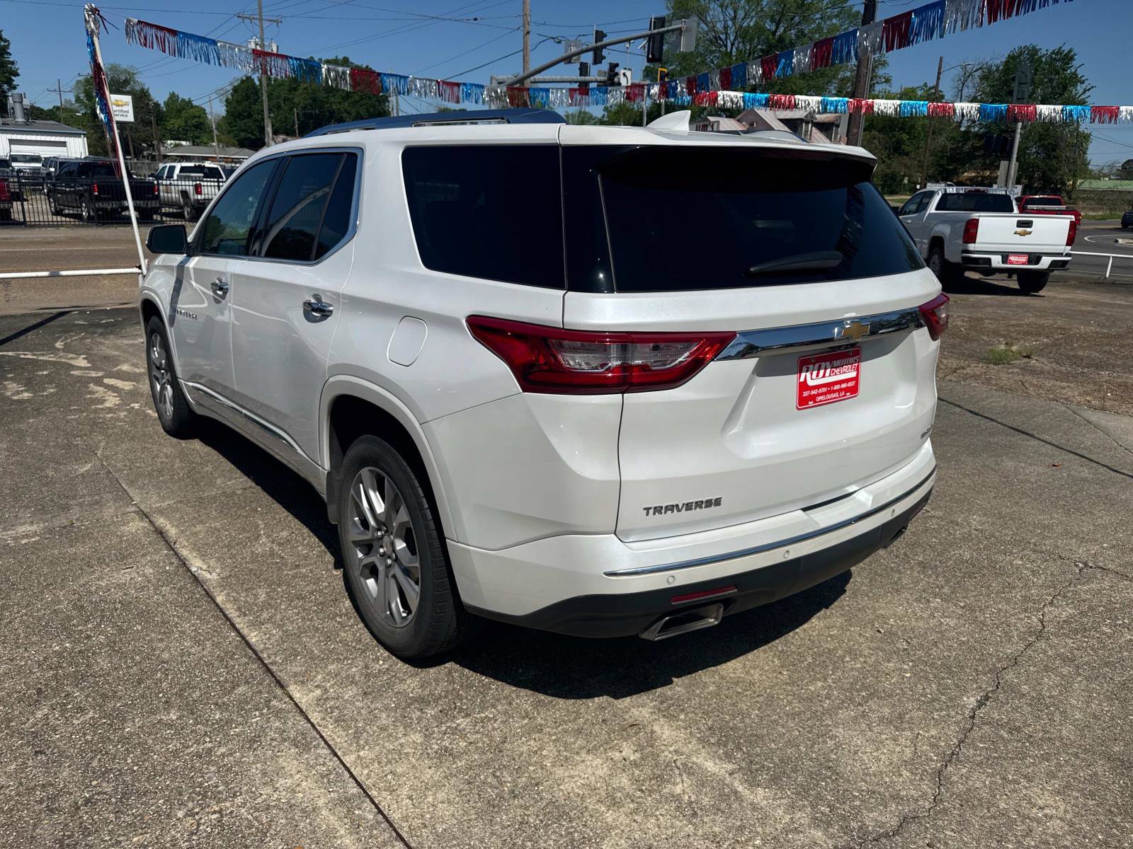 Vehicle image 3 of 12