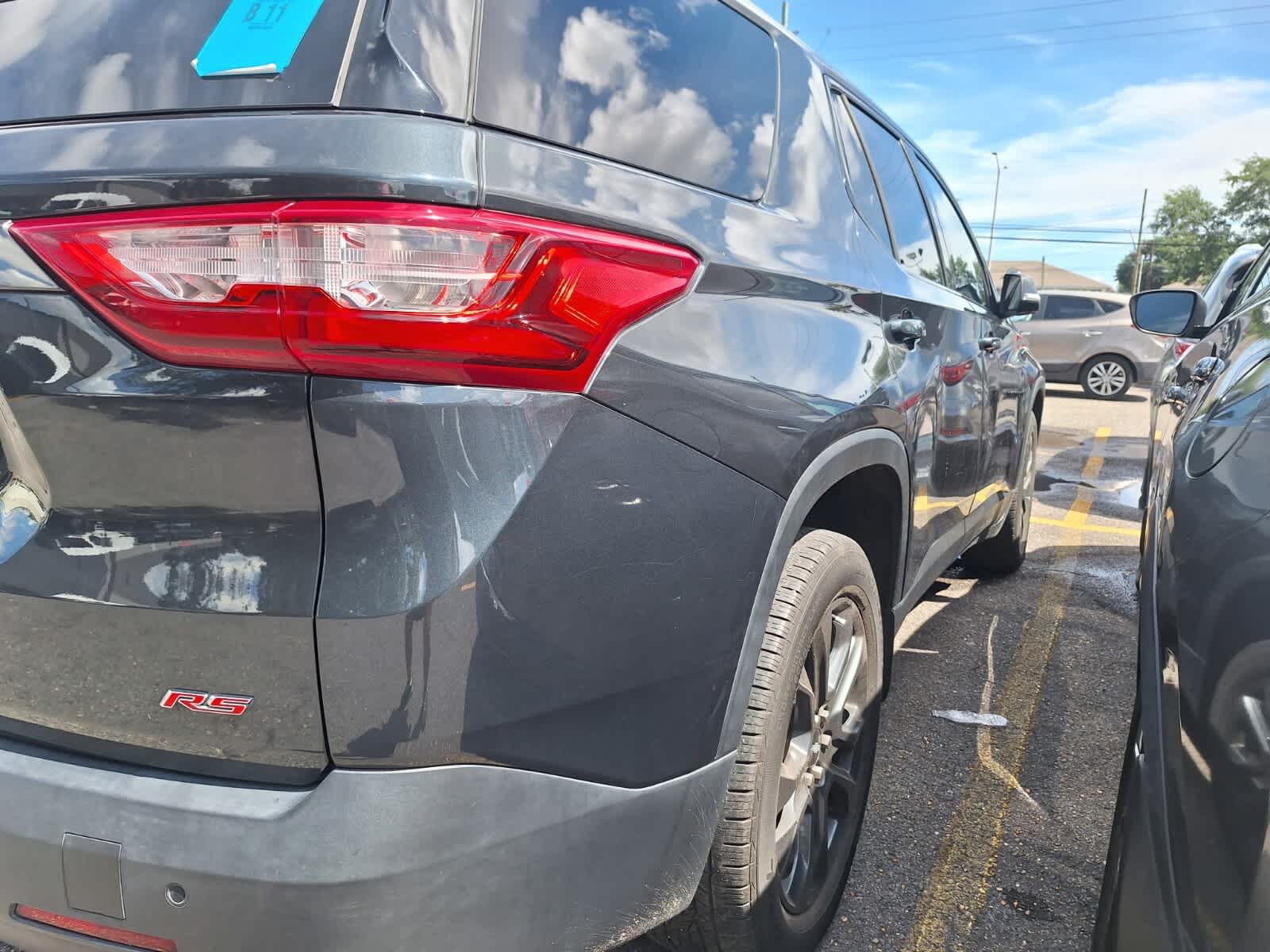 Vehicle image 3 of 5