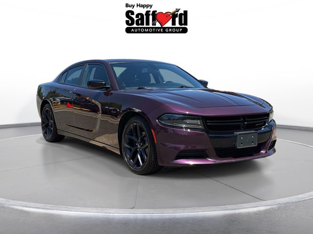 2021 Dodge Charger SXT Image 3 of 30