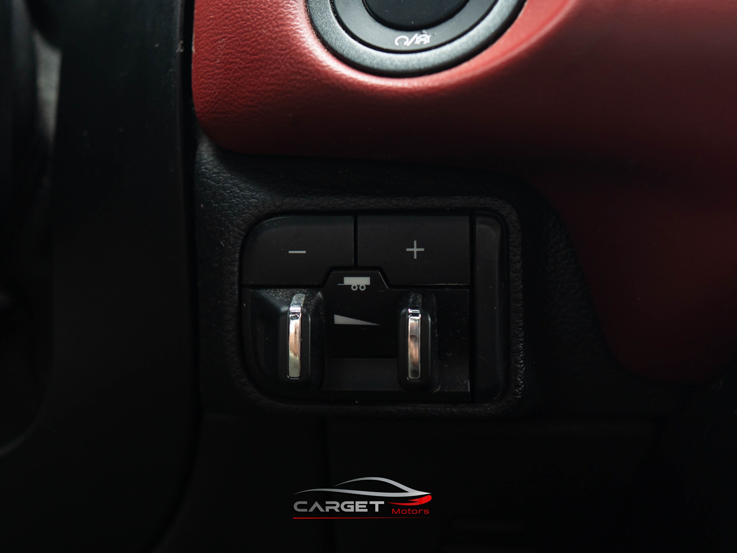 Vehicle image 34 of 51