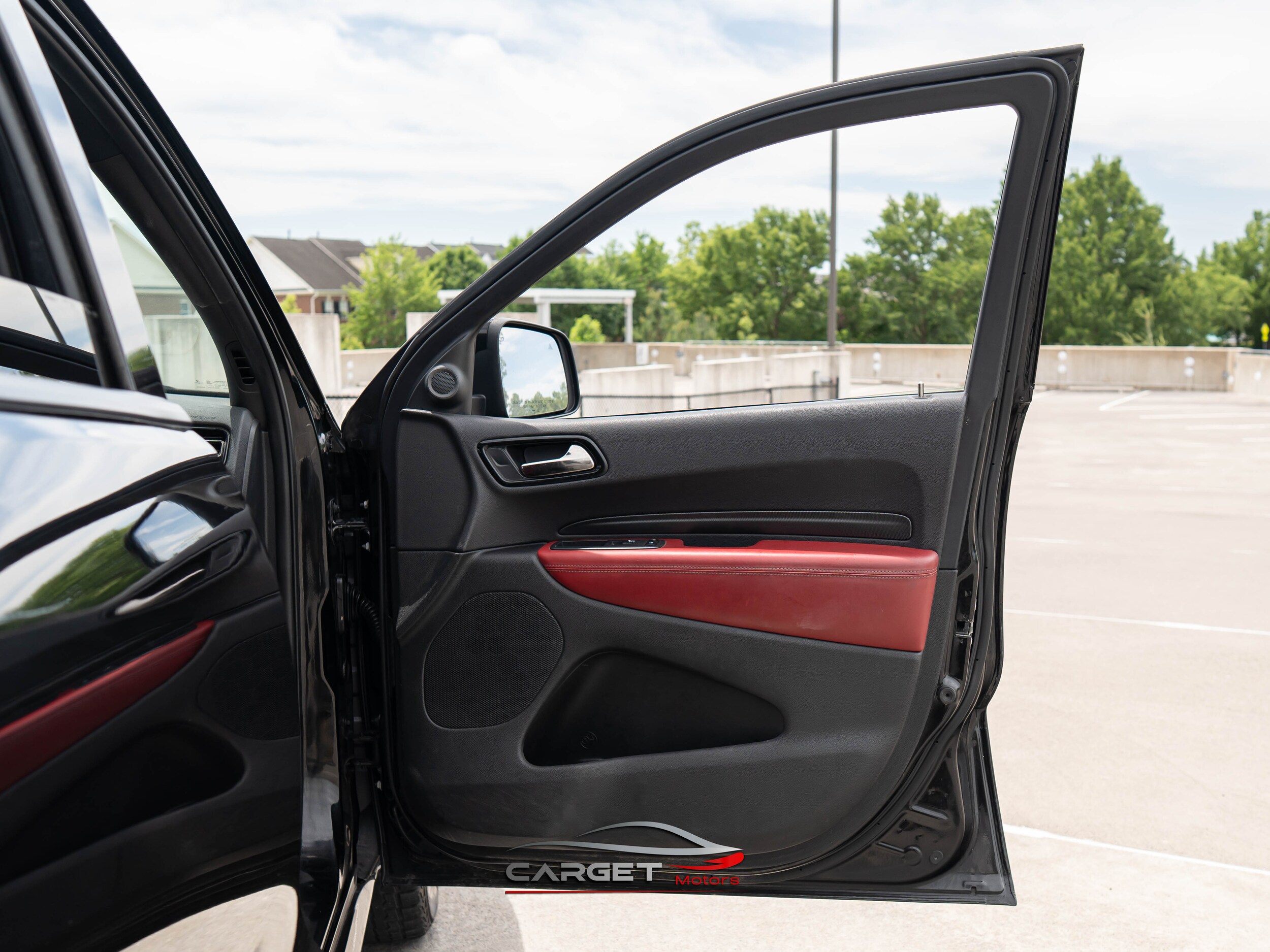 Vehicle image 45 of 51