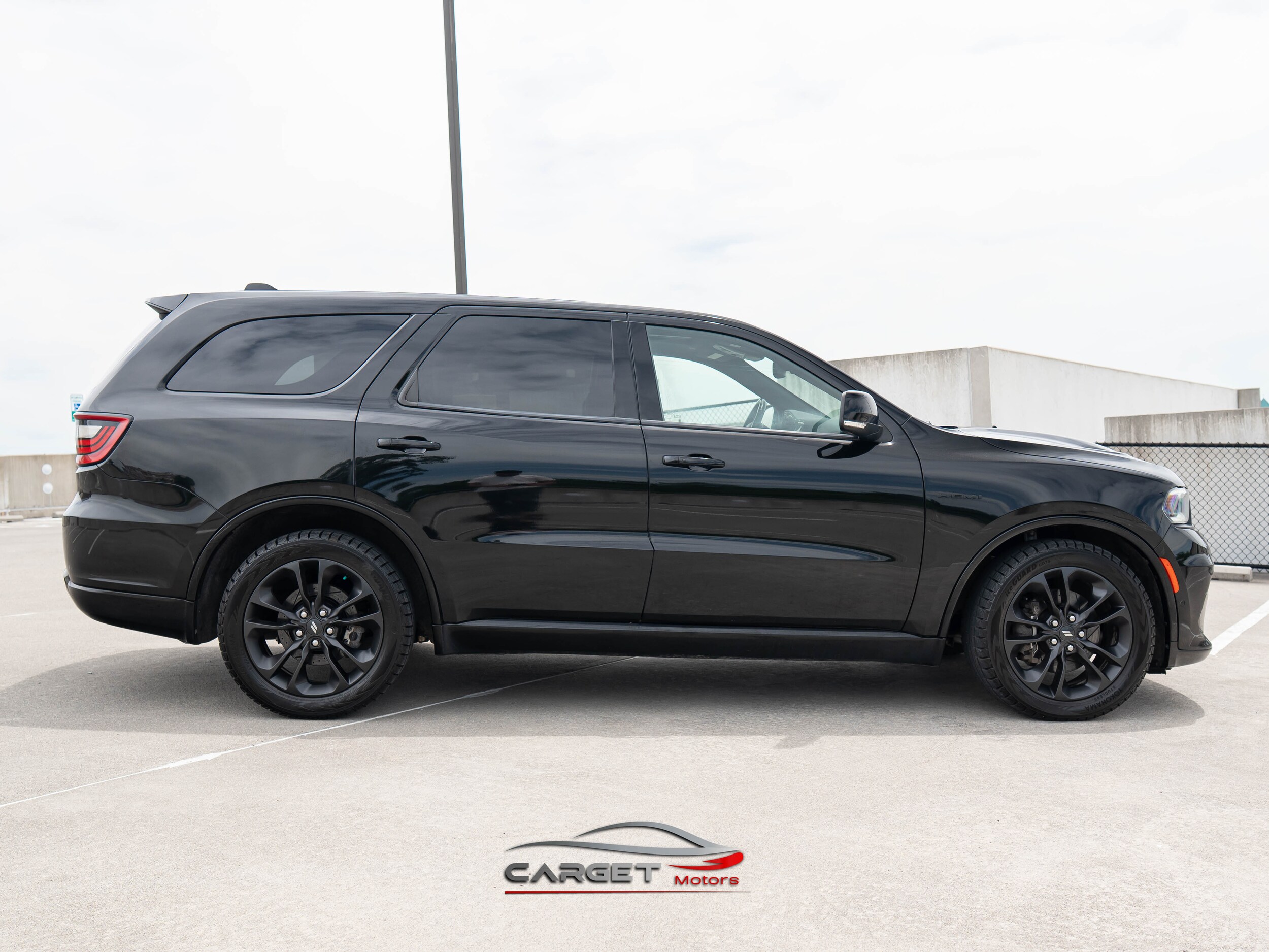 Vehicle image 4 of 51
