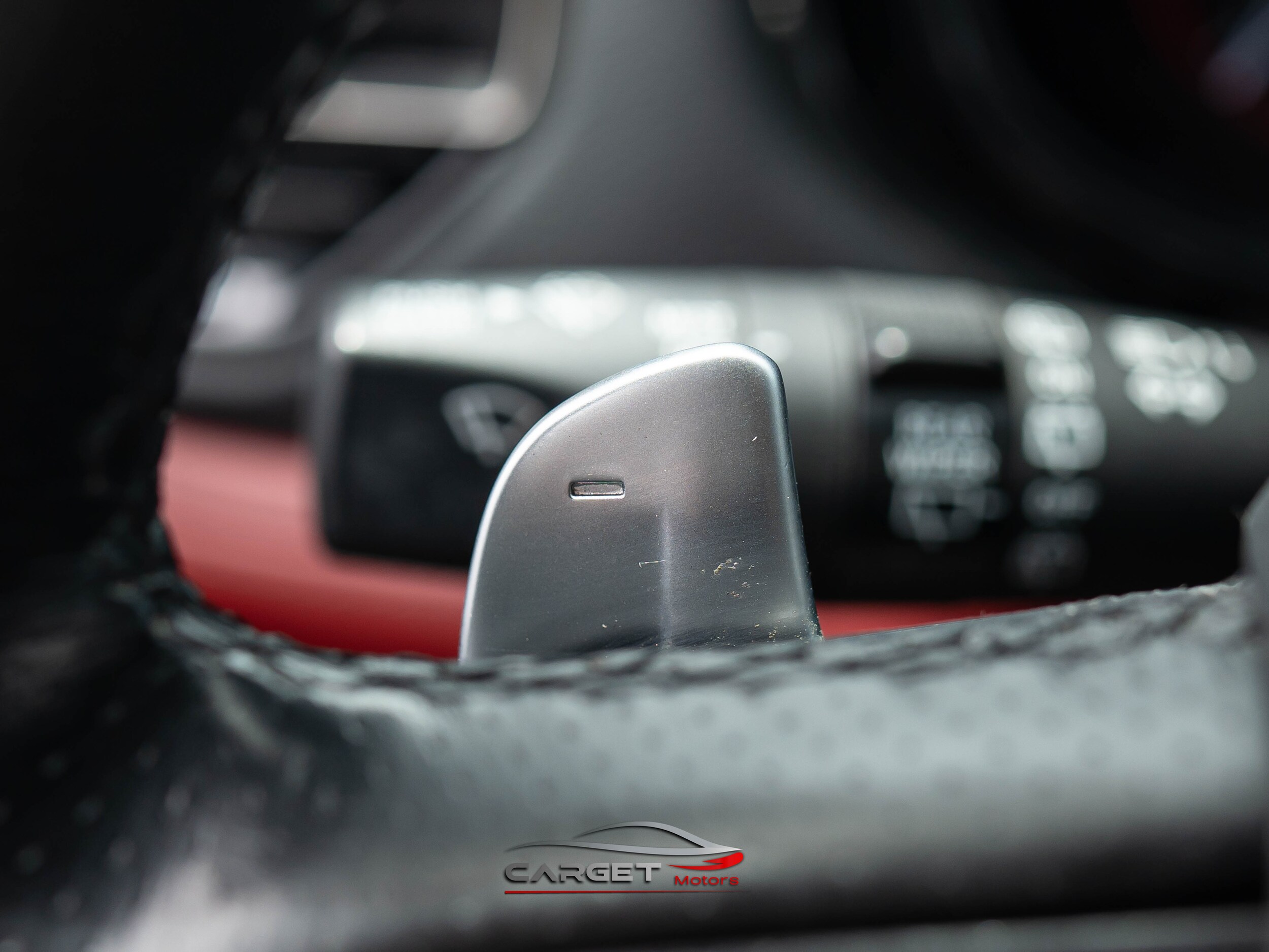 Vehicle image 27 of 51