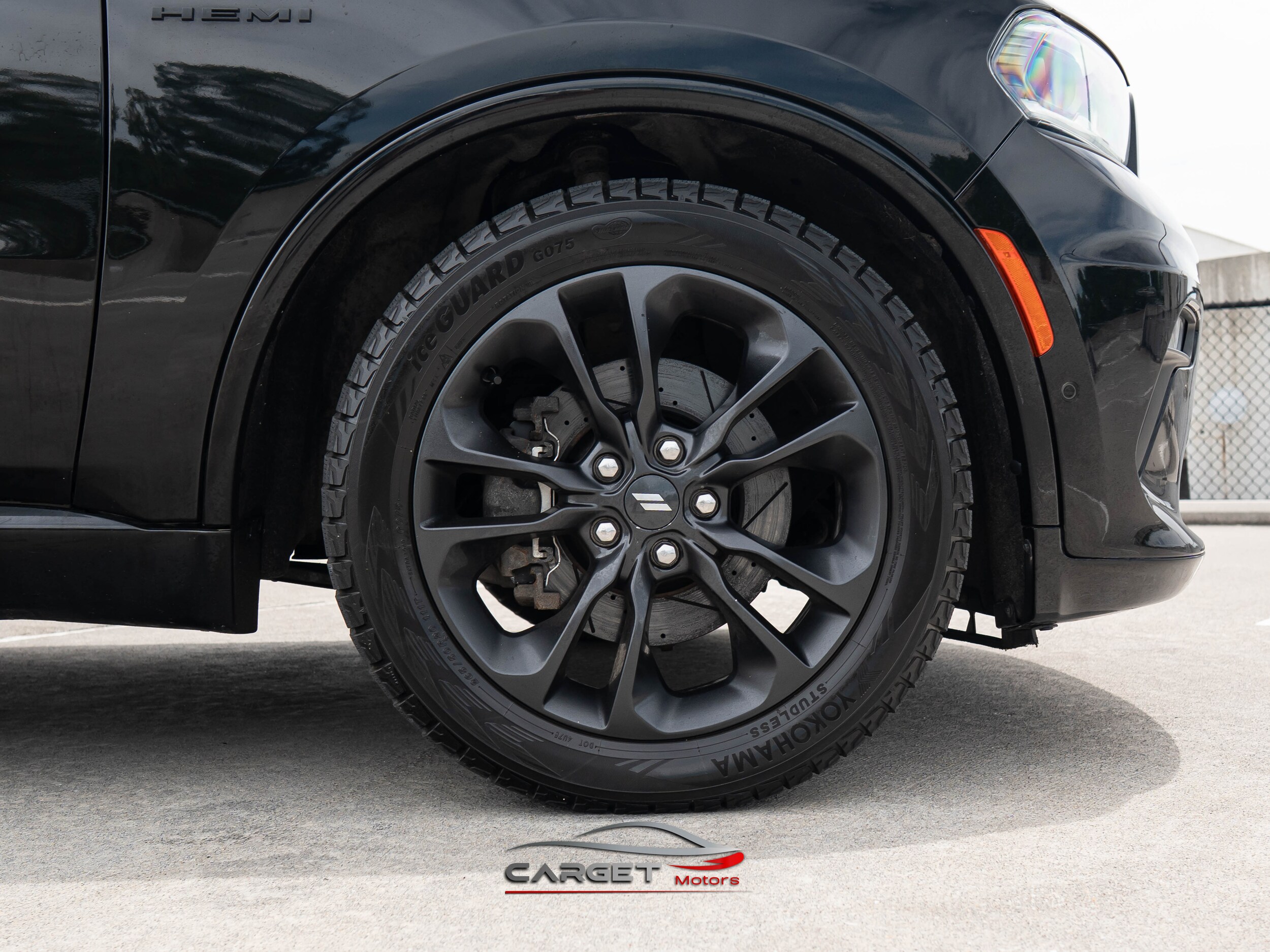Vehicle image 10 of 51