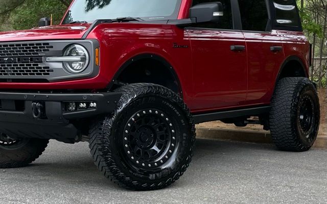 2021 Ford Bronco Badlands Image 3 of 27