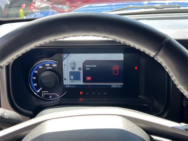 Vehicle image 20 of 34