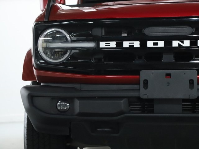 Vehicle image 14 of 45