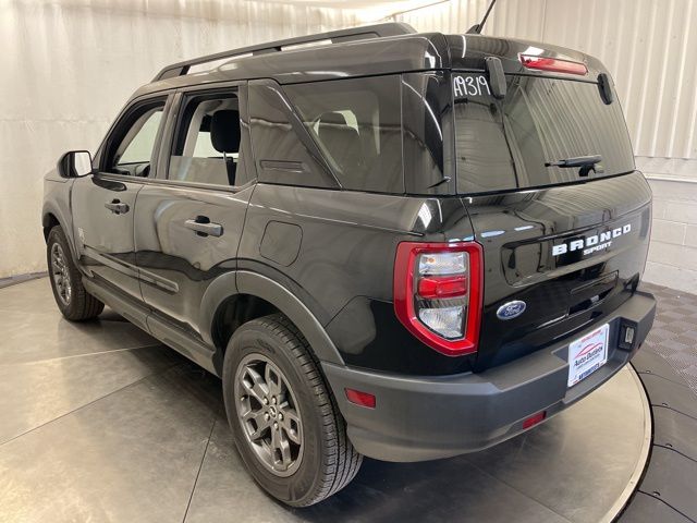 Vehicle image 6 of 23