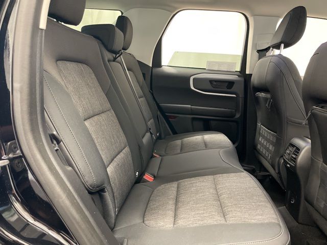 Vehicle image 12 of 23