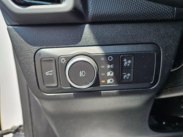 Vehicle image 43 of 61