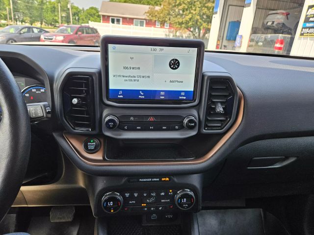 Vehicle image 44 of 61