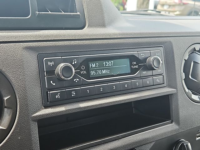 Vehicle image 15 of 37